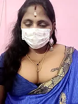 Snapshot of rithikka chatting on December 18, 2025, 6:52 am rithikka online show from December 18, 2025, 6:52 am