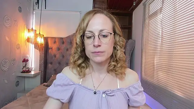 Snapshot of SammySanders chatting on February 18, 2025, 4:26 pm SammySanders online show from February 18, 2025, 4:26 pm