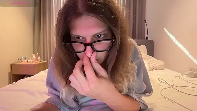 Alice Pinkhead online show from March 19, 2026, 9:46 am