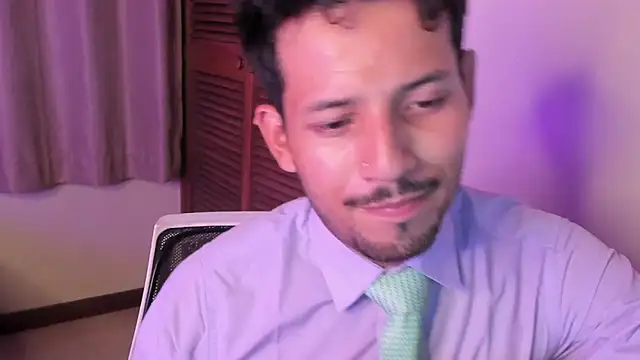 Snapshot of Nicholasrodrii chatting on February 13, 2026, 11:01 pm Nicholasrodrii online show from February 13, 2026, 11:01 pm