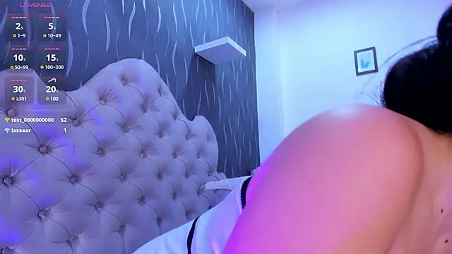 Snapshot of brianaGuzman chatting on February 28, 2025, 4:42 pm brianaGuzman online show from February 28, 2025, 4:42 pm