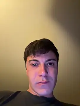 Snapshot of MathieuClst chatting on November 19, 2025, 10:43 pm MathieuClst online show from November 19, 2025, 10:43 pm