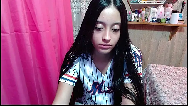 Lunawillis online show from February 9, 2026, 6:56 pm