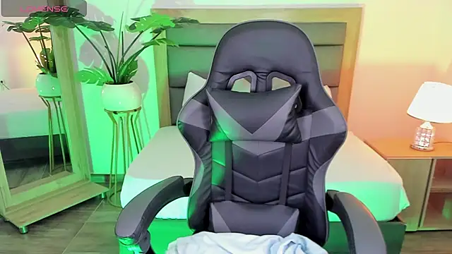 irantzu hank online show from January 9, 2025, 12:19 pm