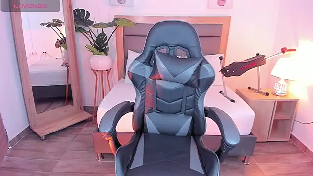 irantzu hank online show from January 25, 2025, 12:37 pm