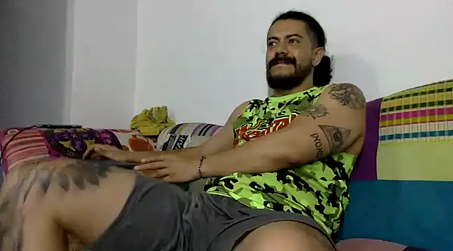 AndresSmith   online show from March 21, 2025, 8:50 am