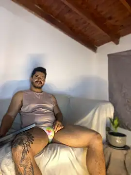 Snapshot of AndresSmith__ chatting on April 23, 2026, 8:02 am AndresSmith online show from April 23, 2026, 8:02 am