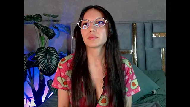 Bianca ks online show from September 10, 2025, 2:33 am