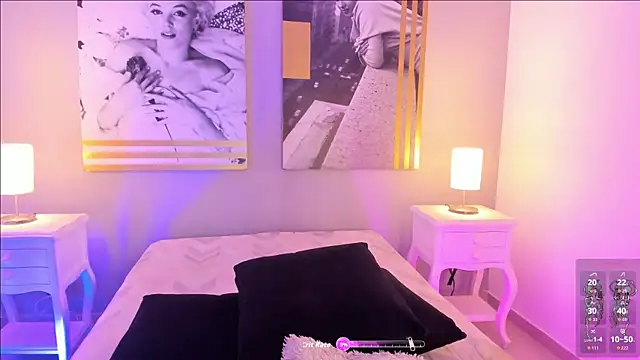 MeghanBurn online show from December 19, 2025, 12:45 pm