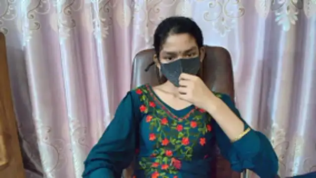 Snapshot of Srabontii chatting on November 1, 2025, 10:06 am Srabontii online show from November 1, 2025, 10:06 am