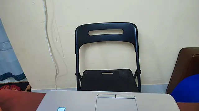 Snapshot of Srabontii chatting on November 26, 2025, 5:30 am Srabontii online show from November 26, 2025, 5:30 am