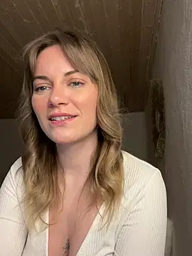 Milla  one online show from February 20, 2025, 6:35 pm