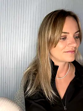 Milla  one online show from September 10, 2025, 9:31 am