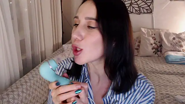 Snapshot of pepper_milf chatting on December 14, 2024, 7:03 pm pepper milf online show from December 14, 2024, 7:03 pm