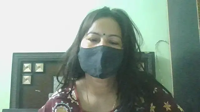 couplesuni online show from April 29, 2026, 2:37 am