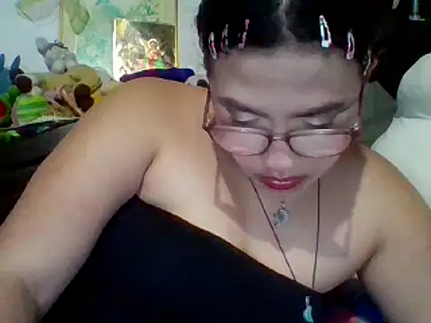 dafne19  online show from February 7, 2025, 6:03 am