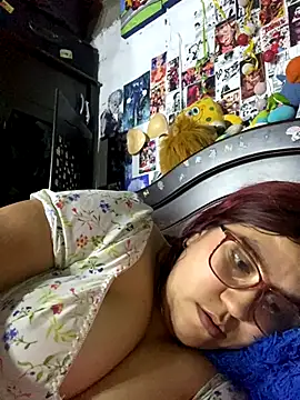 dafne19  online show from October 6, 2025, 4:54 am