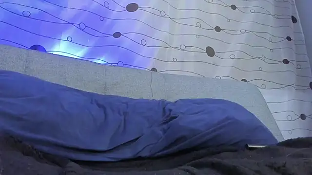 LukaCastillo online show from January 27, 2025, 8:40 am