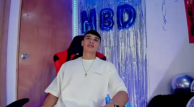 Snapshot of joseph_boy chatting on February 24, 2025, 12:48 pm joseph boy online show from February 24, 2025, 12:48 pm