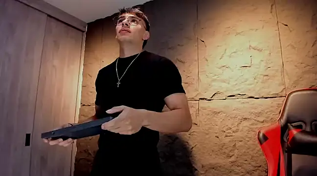 Snapshot of joseph_boy chatting on March 8, 2025, 12:52 pm joseph boy online show from March 8, 2025, 12:52 pm