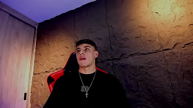 Snapshot of joseph_boy chatting on September 12, 2025, 10:59 am joseph boy online show from September 12, 2025, 10:59 am