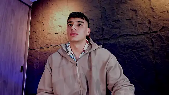 Snapshot of joseph_boy chatting on October 12, 2025, 11:31 am joseph boy online show from October 12, 2025, 11:31 am