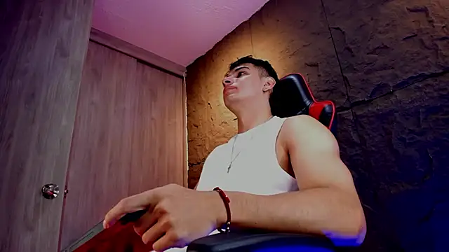 Snapshot of joseph_boy chatting on October 22, 2025, 11:43 am joseph boy online show from October 22, 2025, 11:43 am