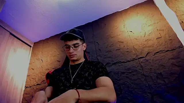 Snapshot of joseph_boy chatting on November 5, 2025, 11:43 am joseph boy online show from November 5, 2025, 11:43 am