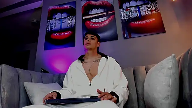 Snapshot of joseph_boy chatting on November 16, 2025, 12:22 pm joseph boy online show from November 16, 2025, 12:22 pm