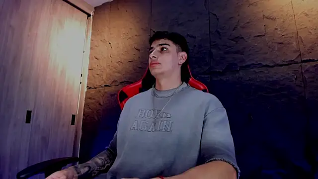 Snapshot of joseph_boy chatting on November 17, 2025, 11:49 am joseph boy online show from November 17, 2025, 11:49 am