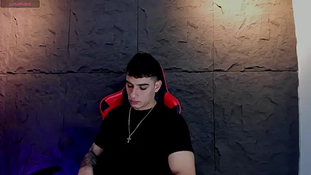 Snapshot of joseph_boy chatting on November 27, 2025, 11:45 am joseph boy online show from November 27, 2025, 11:45 am