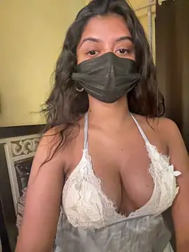 Snapshot of Aakanshaa__ chatting on June 19, 2026, 5:17 pm Aakanshaa online show from June 19, 2026, 5:17 pm