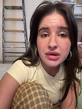 Sophie Avory online show from November 4, 2025, 8:24 am