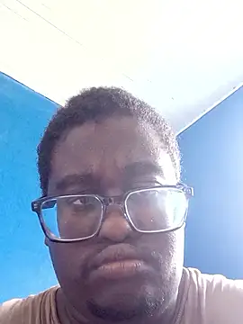 Snapshot of Jeanlaurent972 chatting on November 11, 2025, 2:39 pm Jeanlaurent972 online show from November 11, 2025, 2:39 pm