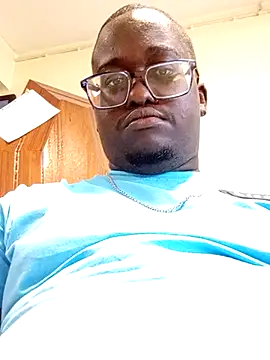 Snapshot of Jeanlaurent972 chatting on November 18, 2025, 2:43 pm Jeanlaurent972 online show from November 18, 2025, 2:43 pm