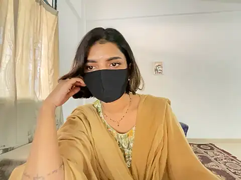 Snapshot of MaYaa__11 chatting on January 17, 2025, 11:59 am MaYaa 11 online show from January 17, 2025, 11:59 am