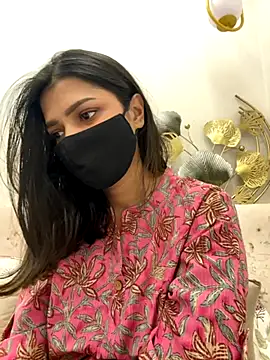 Snapshot of MaYaa__11 chatting on November 24, 2025, 6:57 am MaYaa 11 online show from November 24, 2025, 6:57 am