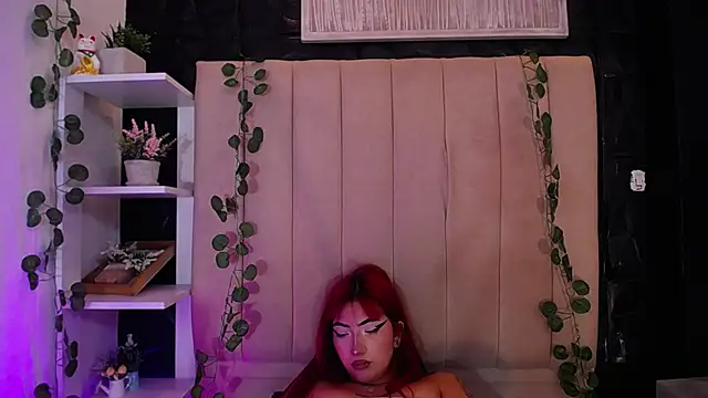 Mia Rinn online show from February 3, 2025, 7:52 pm