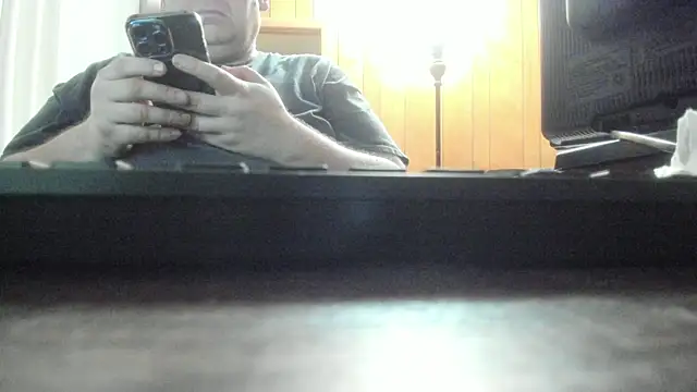 Snapshot of treatbobnicer chatting on February 19, 2026, 7:59 am treatbobnicer online show from February 19, 2026, 7:59 am