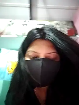 Snapshot of Hotty-Divya chatting on April 20, 2026, 3:53 am Hotty-Divya online show from April 20, 2026, 3:53 am