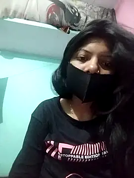 Snapshot of Hotty-Divya chatting on April 21, 2026, 2:37 am Hotty-Divya online show from April 21, 2026, 2:37 am