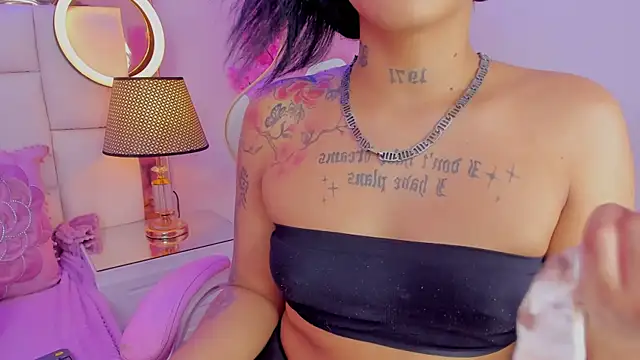 Mia Jansen online show from December 14, 2024, 9:35 pm