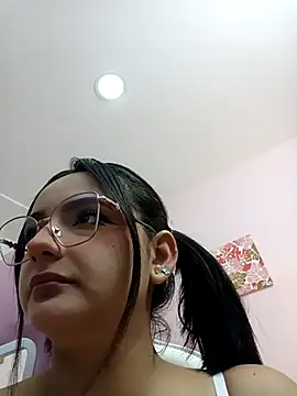 Snapshot of kae_styles chatting on November 9, 2025, 2:26 pm kae styles online show from November 9, 2025, 2:26 pm