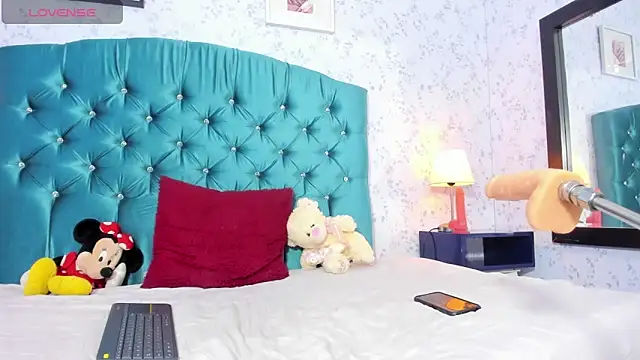 Snapshot of Elii_ross chatting on January 11, 2025, 8:21 pm Elii ross online show from January 11, 2025, 8:21 pm