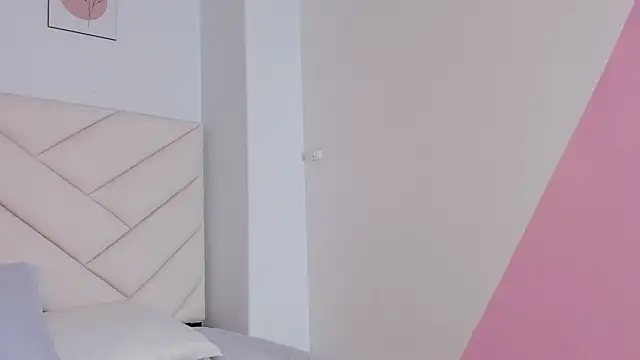 Brianna bigboobs online show from December 22, 2024, 2:38 pm