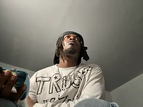 SluttyLyfe4L online show from February 13, 2026, 11:12 pm