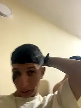 XMANSEXYCART online show from October 10, 2025, 8:35 am