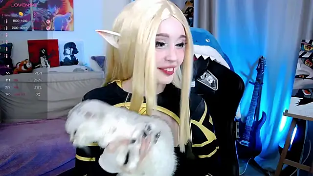 Snapshot of _Sparkland_ chatting on October 6, 2025, 8:39 pm Sparkland online show from October 6, 2025, 8:39 pm