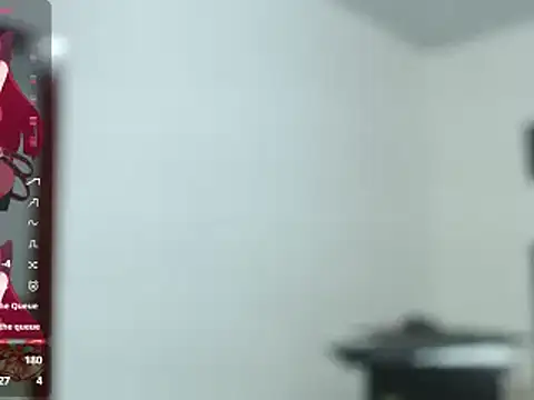 Snapshot of eloisaath chatting on December 17, 2024, 8:21 pm eloisaath online show from December 17, 2024, 8:21 pm