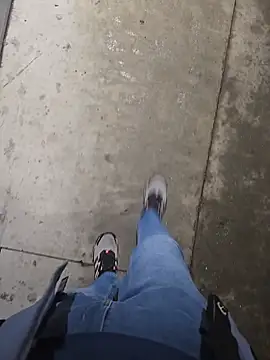 Keshuloveyou online show from December 28, 2024, 6:06 am